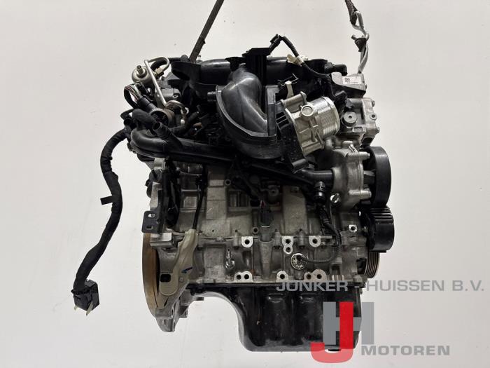 Used Engine Opel Astra L (F3/FB/FM/FP) 1.6 GSe Plug-in Hybrid Turbo 16V Price € 3.327,50 Inclusive VAT offered by Jonker - Huissen B.V.