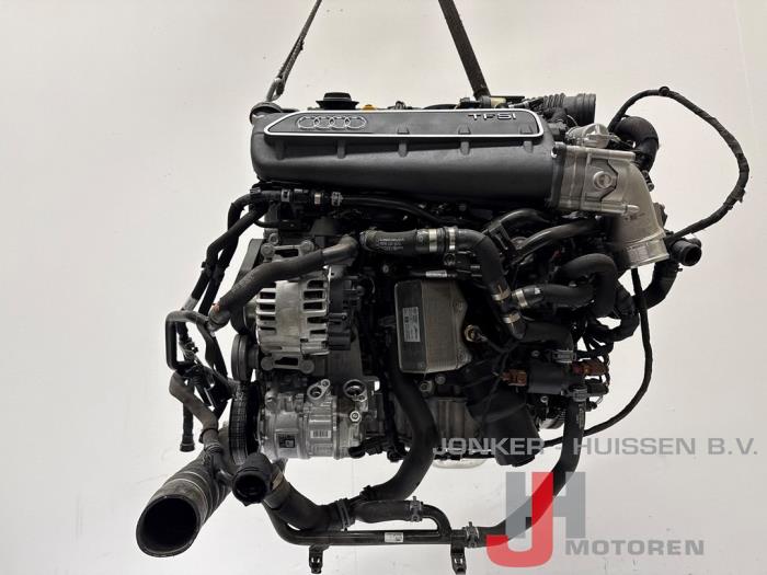 Engine from a Audi RS 3 Sportback (8YA) 2.5 TFSI 20V Quattro 2025