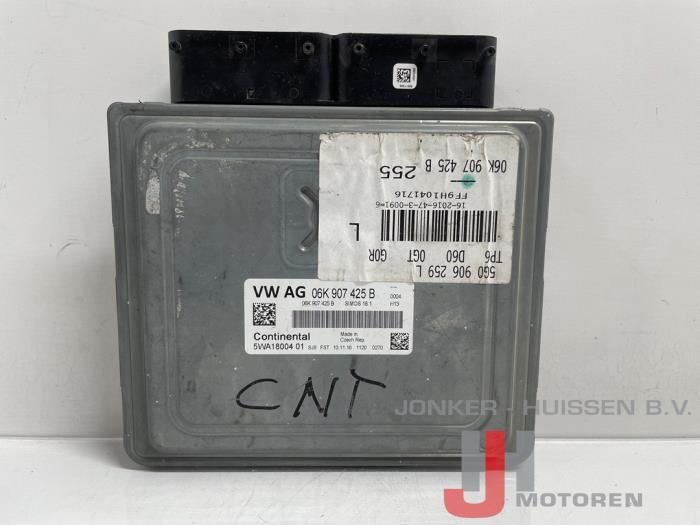 Used Engine management computer Volkswagen Golf VII (AUA) 2.0 GTI 16V Performance Package Price on request offered by Jonker - Huissen B.V.