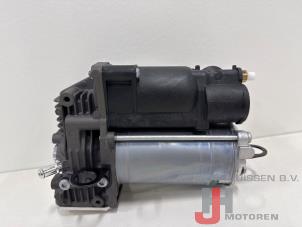 Luftpump (fjädring) från en Mercedes-Benz ML III (166)  2019