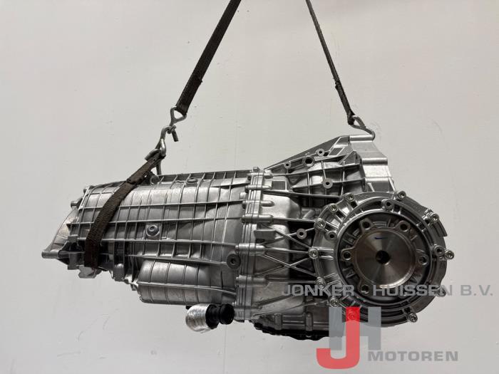 Neue Getriebe Audi A6 Avant (C8) 3.0 V6 24V 55 TFSI Mild Hybrid Quattro Preis auf Anfrage angeboten von Jonker - Huissen B.V.