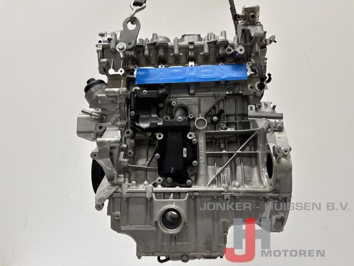 Nowe Silnik Mercedes E Estate (S213) E-200 EQ Boost 2.0 Turbo 16V 4-Matic Cena € 6.957,50 Z VAT oferowane przez Jonker - Huissen B.V.