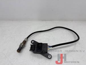 Nox Sensor van een Mercedes-Benz E (W213) E-200 2.0 Turbo 16V 2017