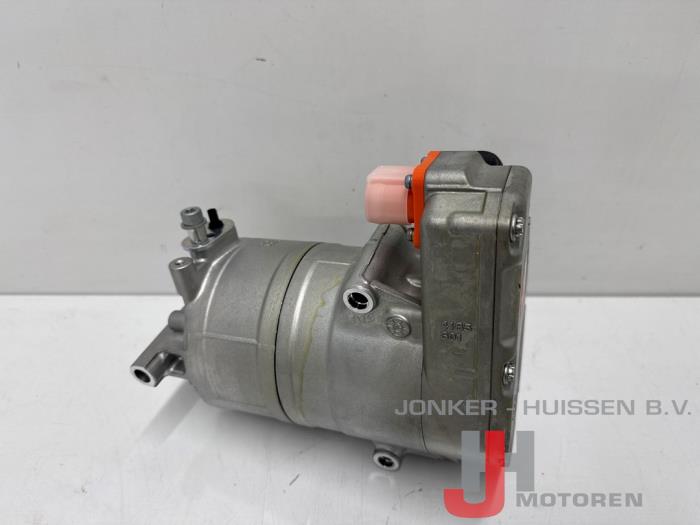 Neuf Compresseur de clim Audi e-tron GT (F83) GT Competition 93 kWh Prix € 907,50 Prix TTC proposé par Jonker - Huissen B.V.