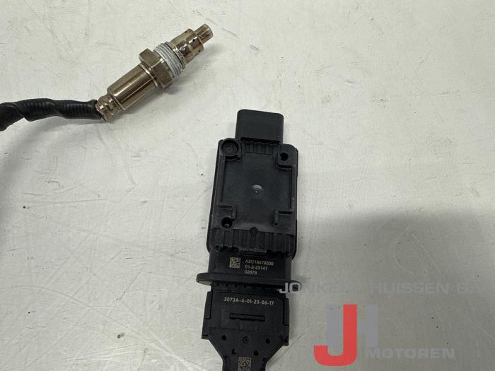 Lambda probe from a Volkswagen Crafter (SY) 2.0 TDI RWD 2024