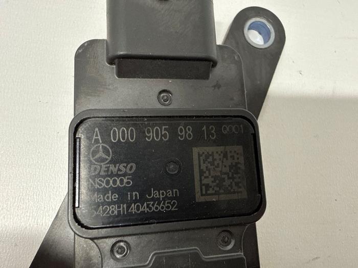 NOx-sensor från en Mercedes-Benz Sprinter 3,5t (907.6/910.6) 315 CDI 2.0 D RWD 2023