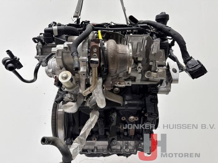 Engine from a Volkswagen Golf VII (AUA) 2.0 GTI 16V 2020