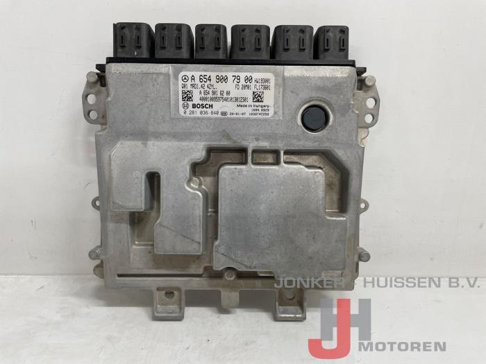 Used Engine management computer Mercedes E Estate (S213) E-200d 1.6 Turbo 16V Price on request offered by Jonker - Huissen B.V.