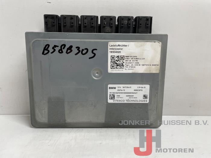 Used Engine management computer BMW X5 (G05) xDrive50e 3.0 24V Price on request offered by Jonker - Huissen B.V.