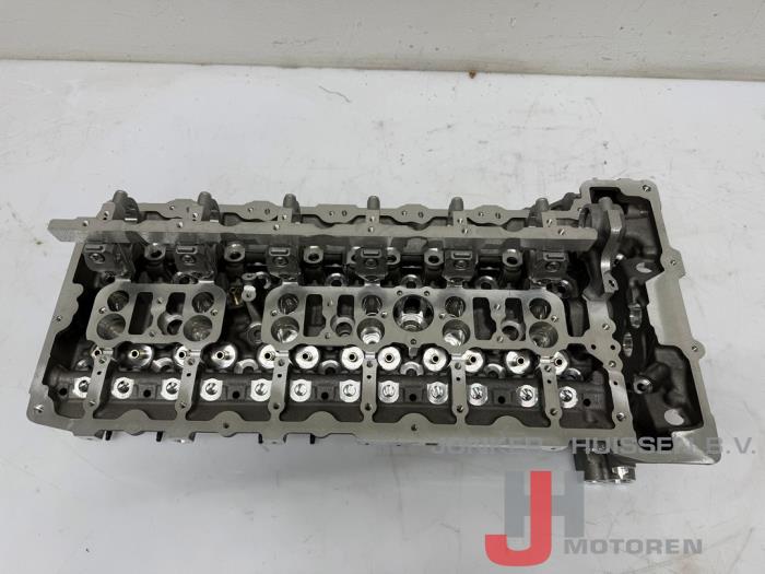 Neuf Culasse BMW X5 (F15) 3.0 xDrive 35i M Performance Prix € 847,00 Prix TTC proposé par Jonker - Huissen B.V.