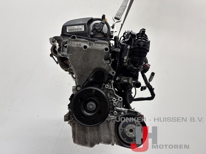 Gebrauchte Motor Volkswagen Golf VIII (CD1) 1.5 eTSI 16V Preis € 3.327,50 Mit Mehrwertsteuer angeboten von Jonker - Huissen B.V.