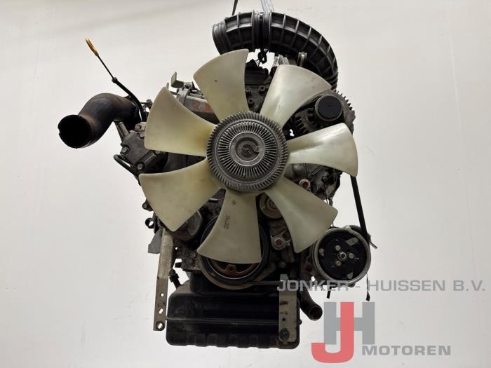 Używane Silnik Renault Mascott 120.35 Cena € 4.779,50 Z VAT oferowane przez Jonker - Huissen B.V.