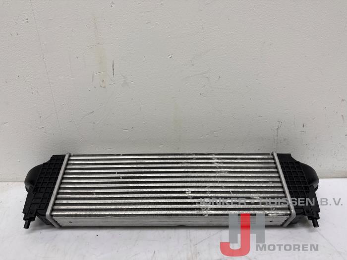 Nuevos Intercooler Iveco New Daily VI Precio de solicitud ofrecido por Jonker - Huissen B.V.