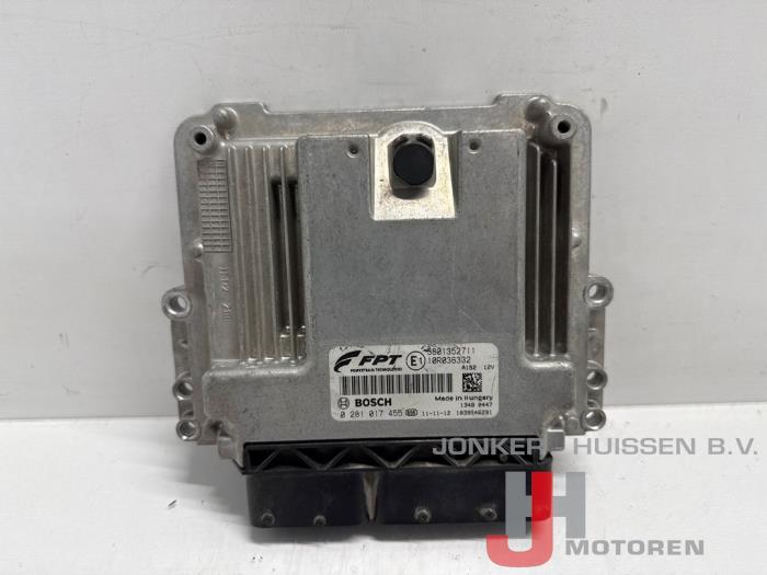Used Engine management computer Iveco New Daily V 29L13V, 35C13V, 35S13V, 40C13V, 40S13V Price on request offered by Jonker - Huissen B.V.