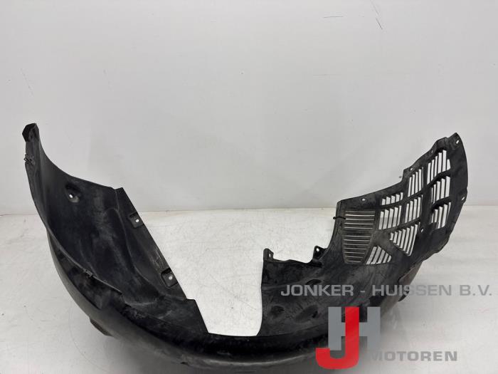 Używane Nadkole Audi R8 Spyder (4S9/4SR) 5.2 V10 40V FSI Cena na żądanie oferowane przez Jonker - Huissen B.V.
