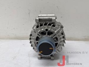 Dynamo van een Audi A3 Sportback (8YA) 2.0 40 TFSI 16V 2023