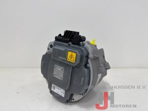 Dynamo van een Audi A6 Avant (C8) 3.0 V6 24V 55 TFSI Mild Hybrid Quattro 2023