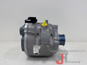 Dynamo van een Audi A6 Avant (C8) 3.0 V6 24V 55 TFSI Mild Hybrid Quattro 2023