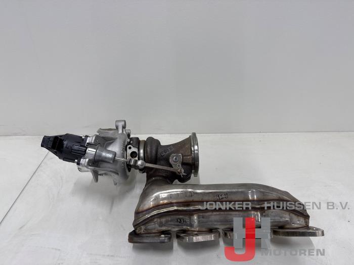 Neuf Turbo Mercedes C (W205) C-160 1.5 EQ Boost Prix € 907,50 Prix TTC proposé par Jonker - Huissen B.V.