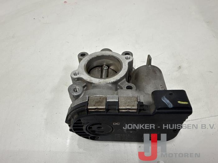 Usagé Boitier papillon Mercedes A (177.0) 1.3 A-180 Turbo 16V Prix sur demande proposé par Jonker - Huissen B.V.