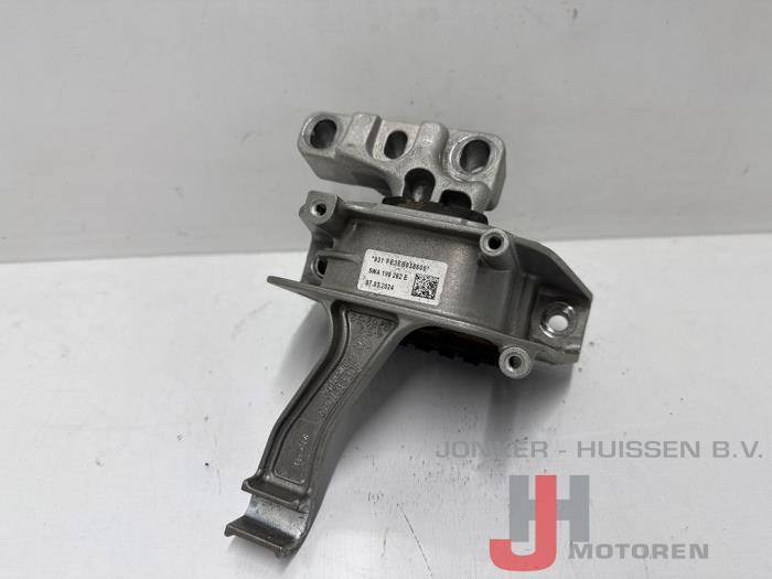 Neue Motorlager Volkswagen Golf VIII (CD1) 2.0 TSI R 16V 4Motion Preis € 114,95 Mit Mehrwertsteuer angeboten von Jonker - Huissen B.V.