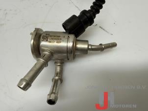 Adblue Sensor van een Renault Trafic (1FL/2FL/3FL/4FL) 2.0 dCi 16V 130