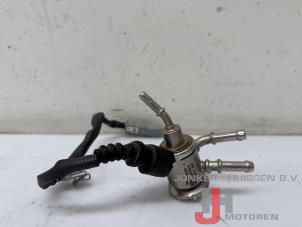 Adblue Sensor van een Renault Trafic (1FL/2FL/3FL/4FL) 2.0 dCi 16V 130