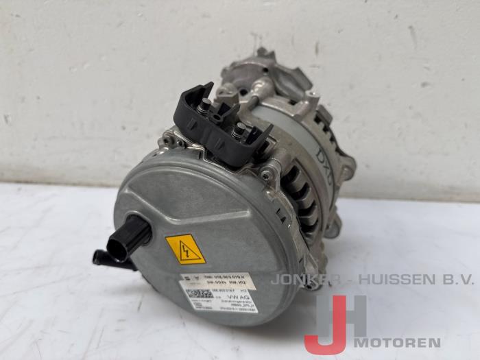 Begagnade Dynamo Volkswagen Golf VIII (CD1) 1.5 eTSI 16V Pris € 968,00 Inklusive moms erbjuds av Jonker - Huissen B.V.