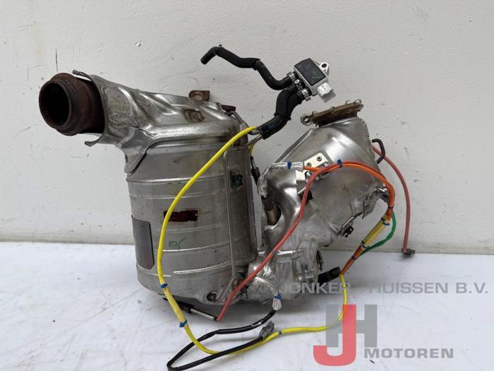Neue Rußfilter Renault Master IV Preis € 1.815,00 Mit Mehrwertsteuer angeboten von Jonker - Huissen B.V.