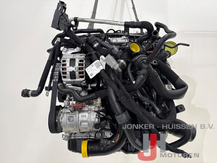 Used Engine Volkswagen Golf VIII (CD1) 2.0 TSI R 16V 4Motion Price € 7.562,50 Inclusive VAT offered by Jonker - Huissen B.V.
