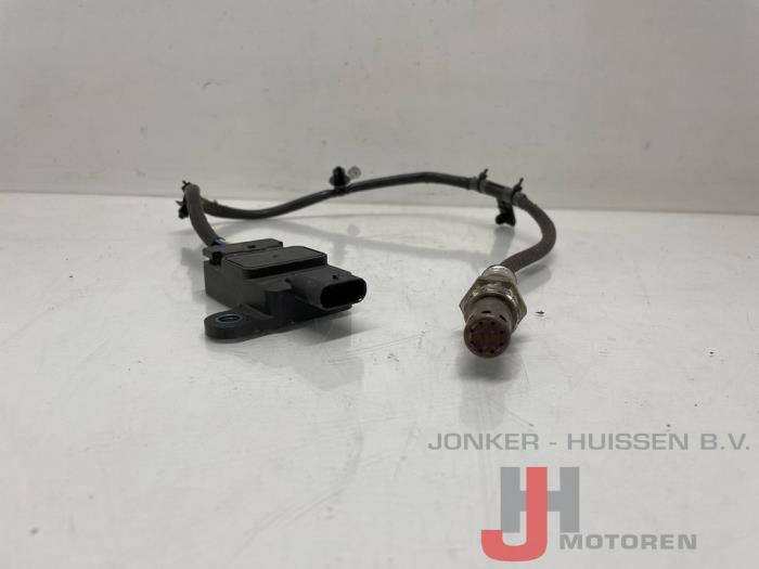 Usados Sensor Nox Opel Insignia Sports Tourer 1.5 CDTI 12V Precio € 211,75 IVA incluido ofrecido por Jonker - Huissen B.V.
