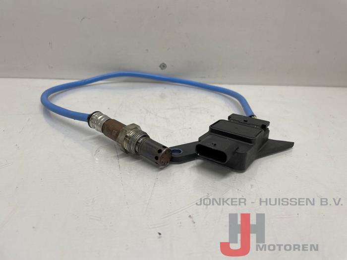 Nuevos Sensor Nox Mercedes E (W213) Precio € 90,75 IVA incluido ofrecido por Jonker - Huissen B.V.
