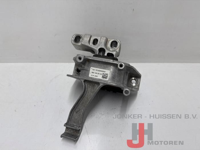 New Engine mount Audi A3 Sportback (8YA) 2.0 35 TDI 16V Price € 59,29 Inclusive VAT offered by Jonker - Huissen B.V.
