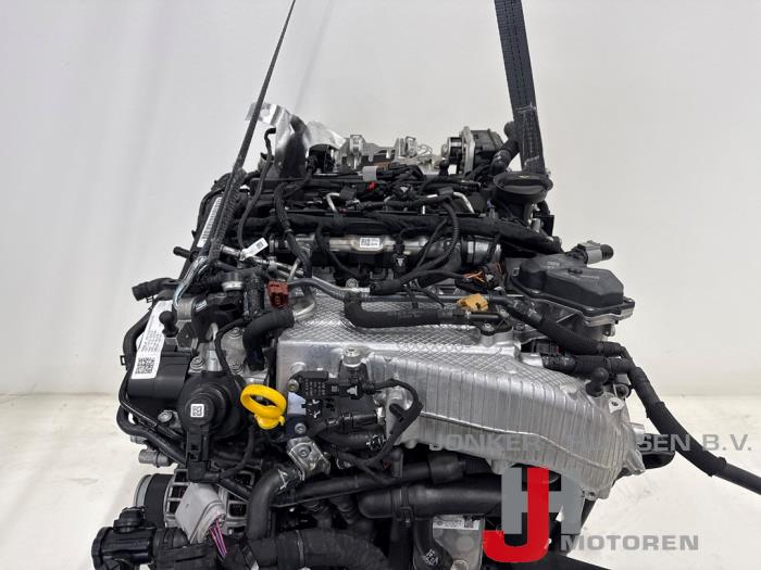 Motor van een Seat Leon Sportstourer (KLF) 2.0 TDI 16V 2024