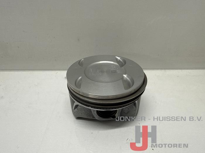 Piston Audi A4 Avant (B8), 2007 / 2015 2.0 TFSI 16V, Combi, Essence, 1.984cc, 155kW (211pk), FWD, CDNC, 2012-02 / 2015-12, 8K5 (Neuf)