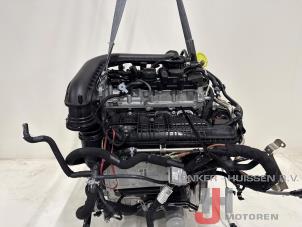 Motor van een Volkswagen Golf VIII (CD1) 1.5 eHybrid 16V 2024