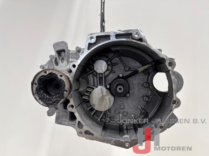 Gebrauchte Getriebe Volkswagen Golf VIII (CD1) 1.5 TSI 16V Preis € 1.754,50 Mit Mehrwertsteuer angeboten von Jonker - Huissen B.V.