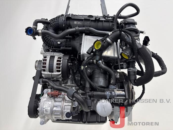 Used Engine Volkswagen Golf VIII (CD1) 1.5 TSI 16V Price € 4.053,50 Inclusive VAT offered by Jonker - Huissen B.V.