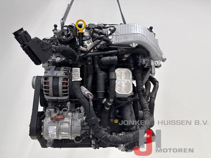 Używane Silnik Seat Leon Sportstourer (KLF) 2.0 TDI 16V Cena € 5.384,50 Z VAT oferowane przez Jonker - Huissen B.V.