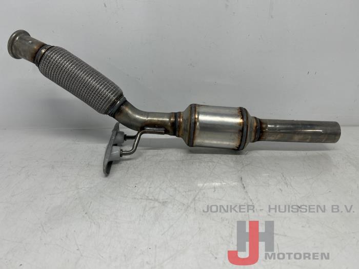 Neuf Catalyseur Volkswagen Tiguan (AD1) 2.0 TDI 16V BlueMotion Techn.SCR 4Motion Prix € 665,50 Prix TTC proposé par Jonker - Huissen B.V.