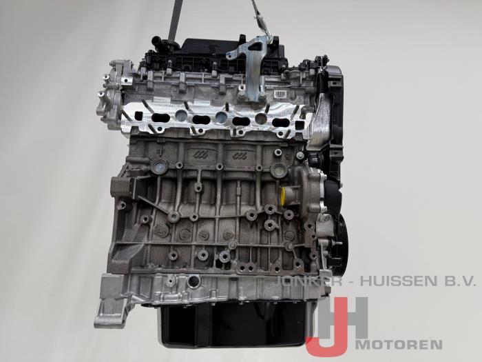 New Engine Peugeot Boxer (U9) 2.2 HDi 150 Euro 5 Price € 4.537,50 Inclusive VAT offered by Jonker - Huissen B.V.