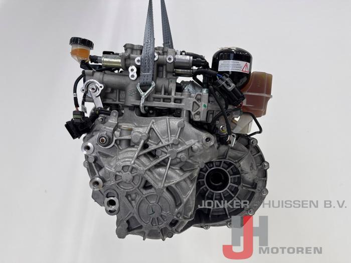 Gebrauchte Getriebe Renault Master III (FV) 2.3 dCi 125 16V FWD Preis € 3.630,00 Mit Mehrwertsteuer angeboten von Jonker - Huissen B.V.