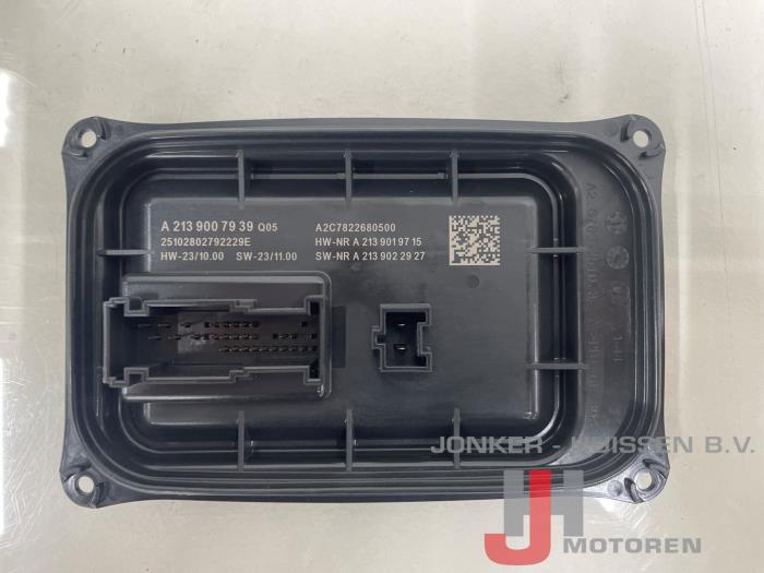 Neue Modul LED-Scheinwerfer Mercedes A (177.0) 1.3 A-180 Turbo Mild Hybrid Preis € 121,00 Mit Mehrwertsteuer angeboten von Jonker - Huissen B.V.