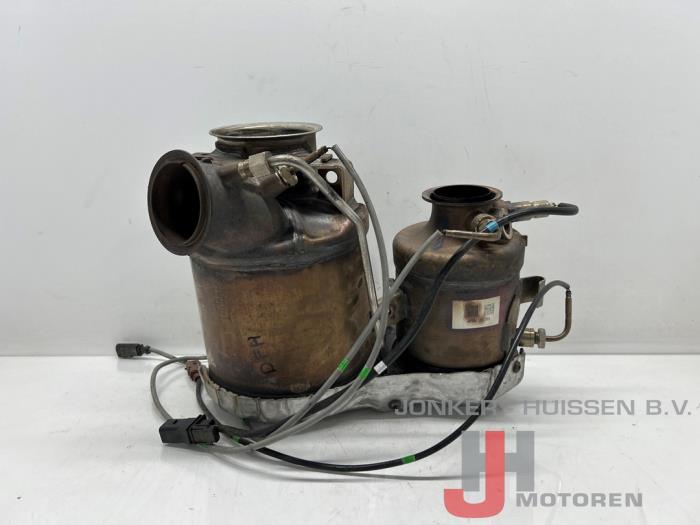 Gebrauchte Rußfilter Volkswagen Passat Variant (3G5) 2.0 TDI 16V 190 4Motion Preis € 907,50 Mit Mehrwertsteuer angeboten von Jonker - Huissen B.V.