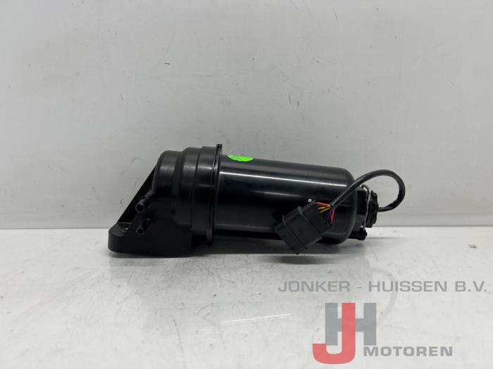 Neuf Filtre carburant Iveco New Daily VI 33S14, 35C14, 35S14 Prix € 181,50 Prix TTC proposé par Jonker - Huissen B.V.