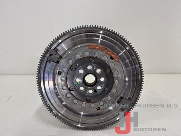 New Flywheel Mini Mini (F55) 1.5 12V Cooper Price € 453,75 Inclusive VAT offered by Jonker - Huissen B.V.