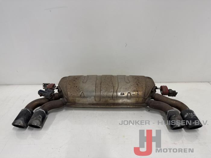 Gebrauchte Auspuff Enddämpfer Volkswagen Golf VII (AUA) 2.0 R 4Motion 16V Preis € 514,25 Mit Mehrwertsteuer angeboten von Jonker - Huissen B.V.