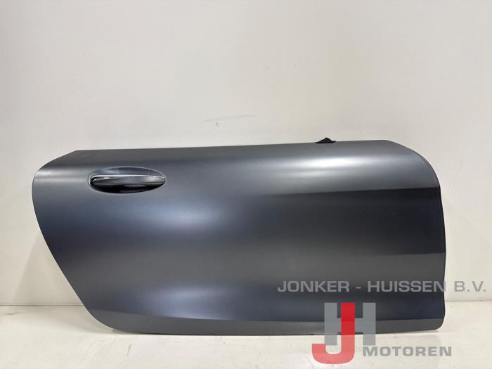 Begagnade Dörr, 2-dörrars, höger Mercedes AMG GT (C190) 4.0 S V8 Biturbo Pris € 2.359,50 Inklusive moms erbjuds av Jonker - Huissen B.V.