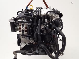 Usados Motor Volkswagen Golf VII (AUA) 2.0 TDI 16V Precio € 3.327,50 IVA incluido ofrecido por Jonker - Huissen B.V.