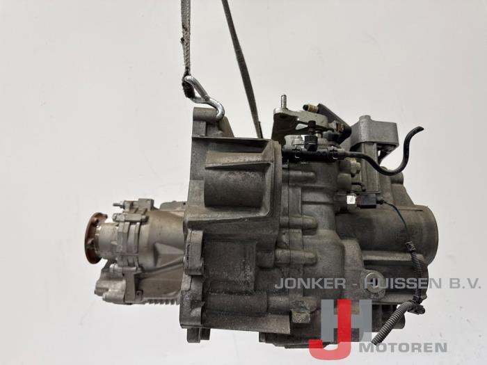 Gebrauchte Getriebe Volkswagen Golf V Variant 4Motion (1K5) 3.2 V6 24V Preis auf Anfrage angeboten von Jonker - Huissen B.V.